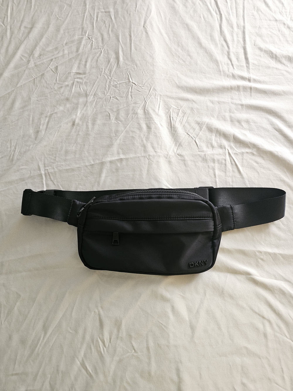 DKNY Black Nylon Belt Bag Fanny Pack Womens Waist Pouch Crossbody Sling Bag